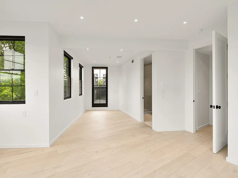 1451 Maryland Ave NE #Penthouse PENTHOUSE — Photo 10