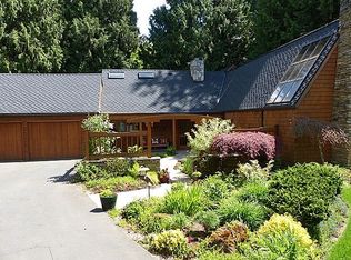 6980 SW Canyon Dr, Portland, OR