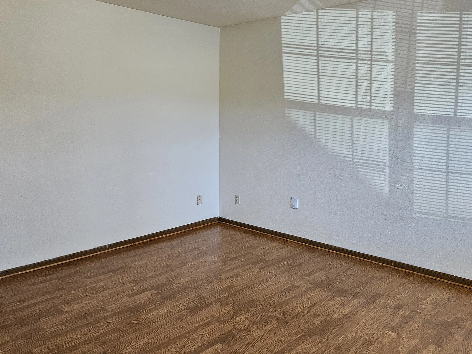 2 bed, $1,200 — Photo 3