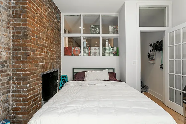 Rented by Corcoran | media 30