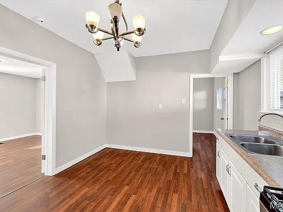 5th image of 108 Lemay Gardens Dr