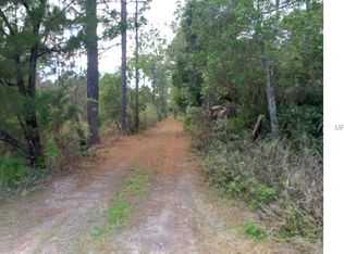 727 Maxwell Ct, Geneva, FL 32732