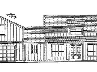 9435 Silver Lake Dr, Leesburg, FL 34788