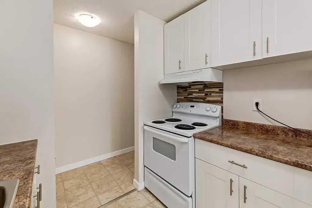 New Delton Apartments — Photo 1