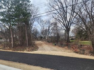 Eldridge Ave E, Maplewood, MN 55109