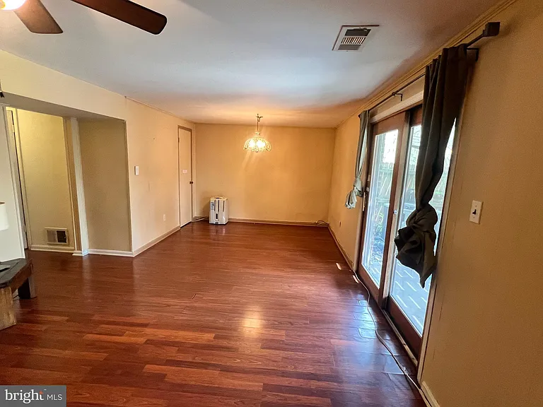 516 Meadow Hall Dr #D516 — Photo 35