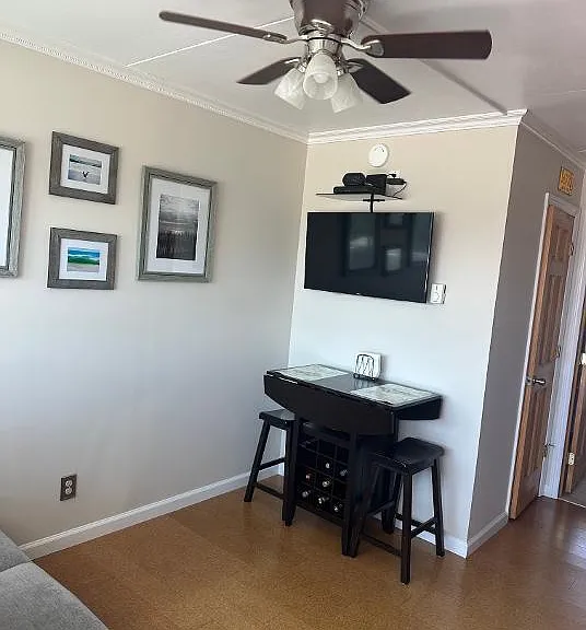 1515 Boulevard #18 — Photo 8