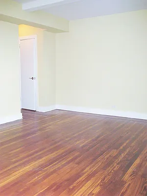 Rented by Segallis Real Estate | media 22