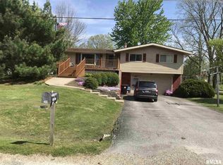 204 E 9th St, Vermont, IL 61484