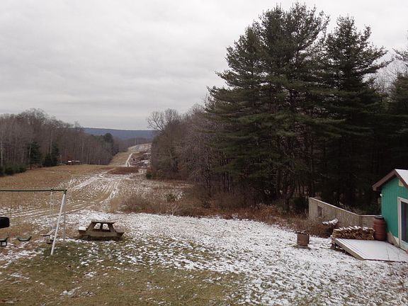 3rd image of 260 Dogwood Ln