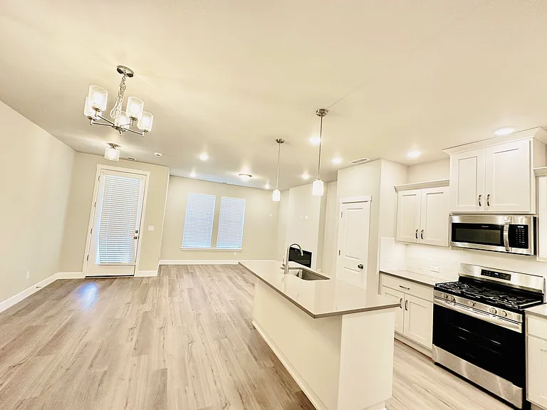 8315 SE Shale Ln — Photo 11