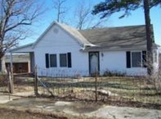 353 Spruce St, Bourbon, MO 65441