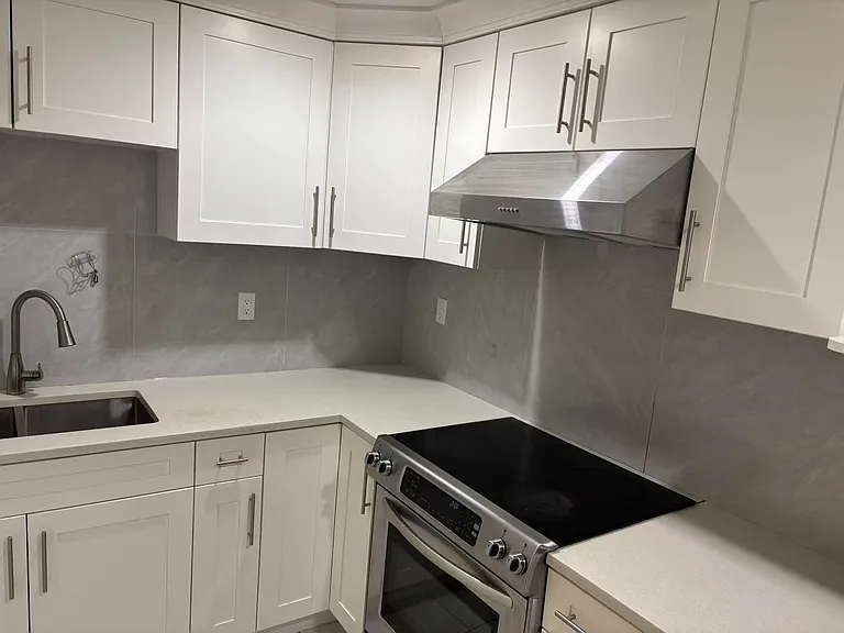 8010 Reigate Rd #BASEMENT — Photo 5