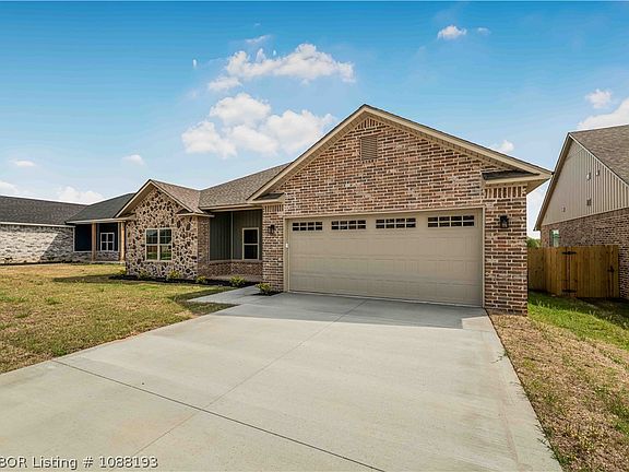 2nd image of 508 Waggoner Ln