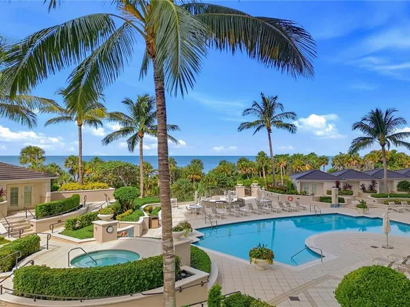 8665 Bay Colony DR #202, NAPLES, FL 34108
