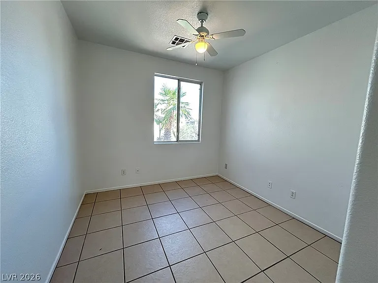 2685 Park Creek Ln — Photo 14
