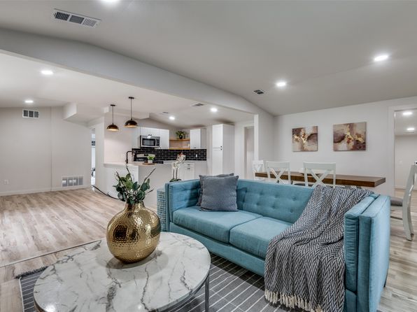 Home for Sale in Garland TX