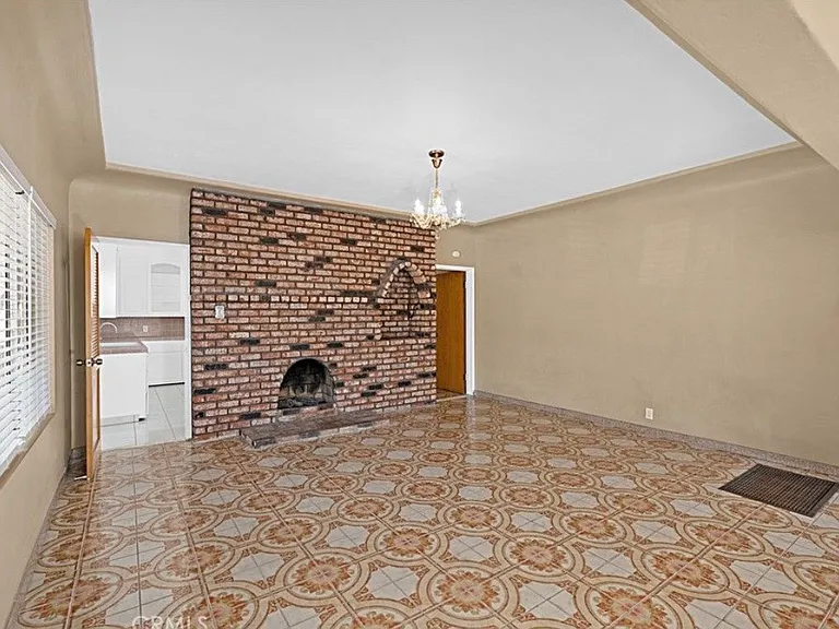 234 W 12th St #234 — Photo 7