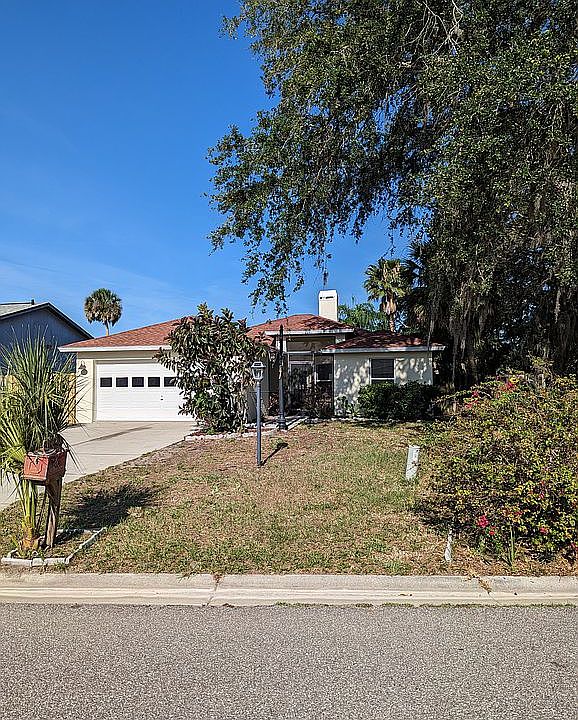 1st image of 6912 44th Ct E