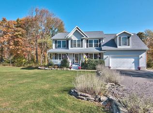 930 Meadowlark Dr #L-7, Madison Township, PA 18444