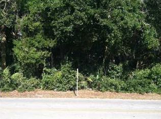 145 10th St, Apalachicola, FL 32320