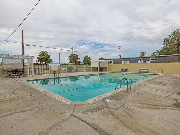 5th image of 3157 E Avenue I