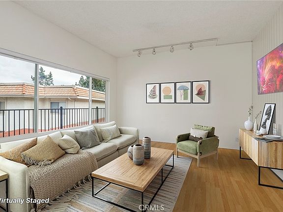 2nd image of 4525 Ramona Ave APT 12