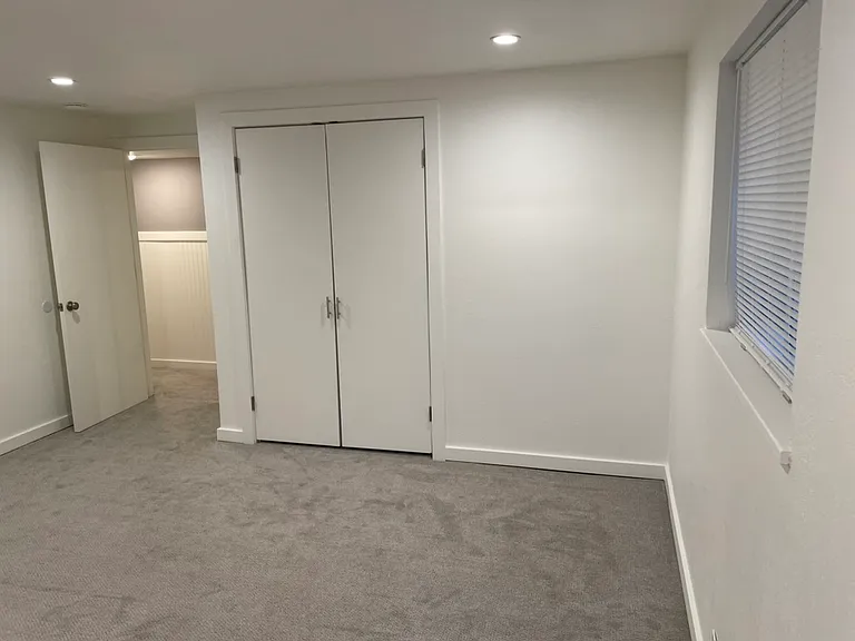 3837 S 1030 E — Photo 16