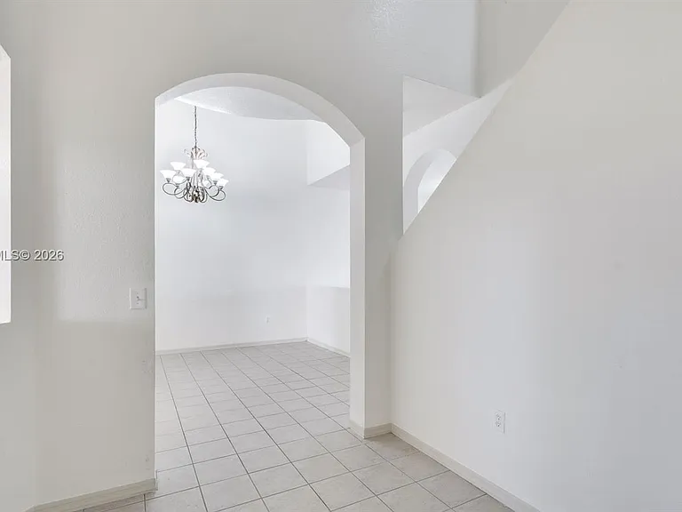 1916 SE 23rd Ave #1916 — Photo 8