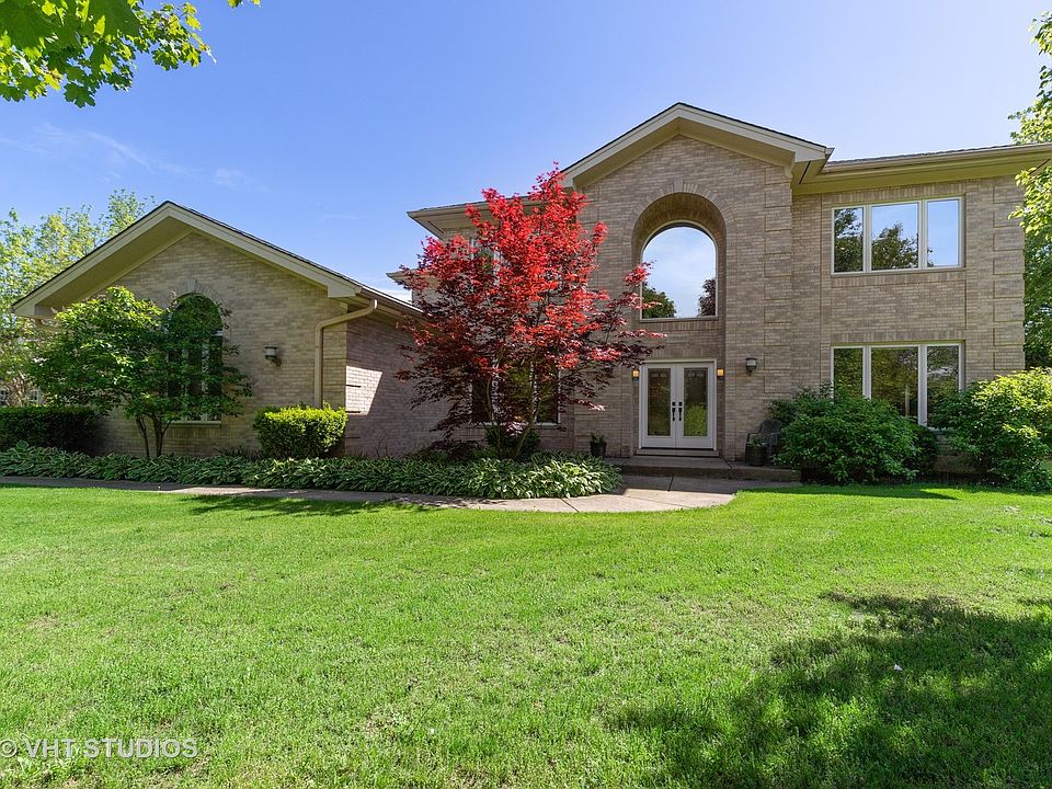 1st image of 30444 N Woodridge Ct