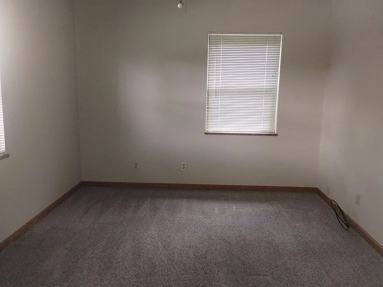 1822 W Schantz Ave #1822 — Photo 11