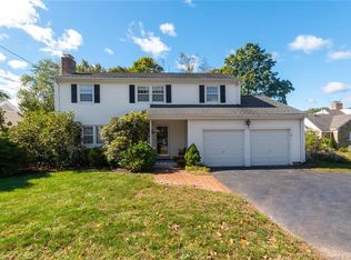 2037 Mill Plain Rd, Fairfield, CT 06824