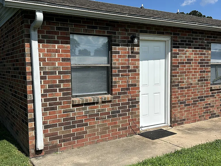 172 Brooke Lynn Dr #D — Photo 7