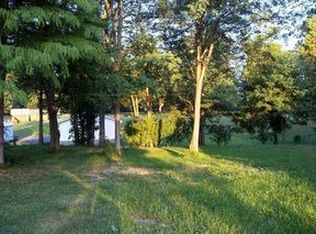 9877 Front St, Dillsboro, IN 47018