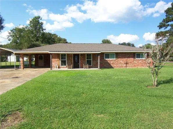 1729 Hickory St, Ville Platte, LA 70586