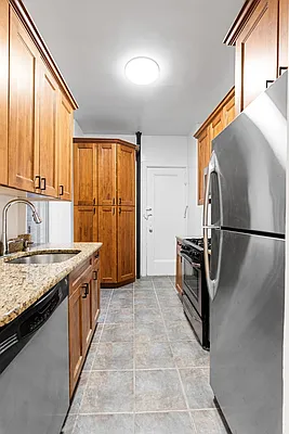 Rented by Living New York | media 5