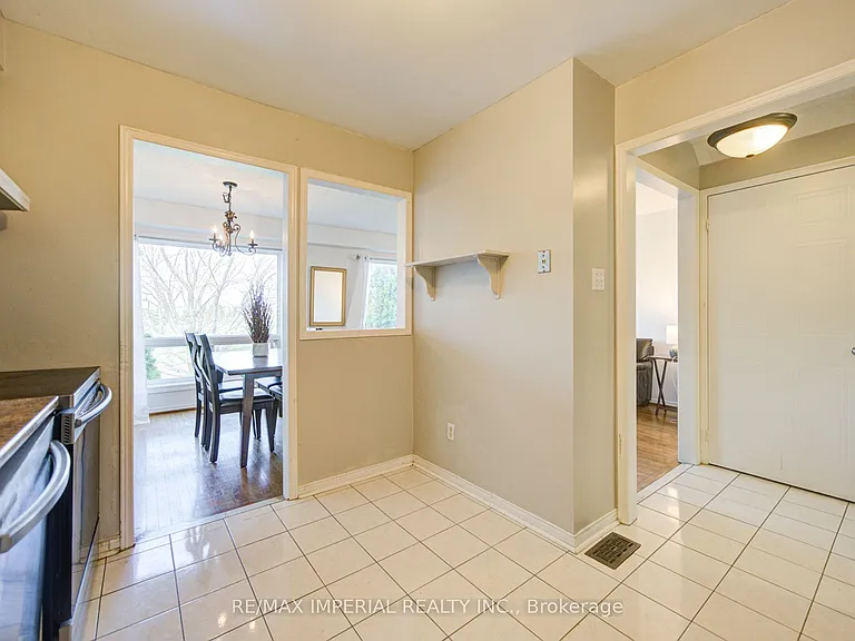 5305 Glen Erin Dr #44 — Photo 8