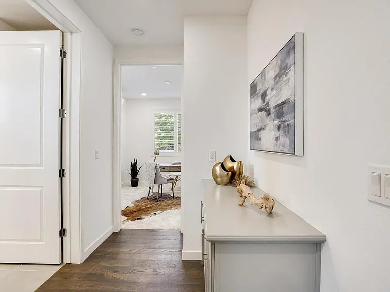 5816 Cadence Ave — Photo 5