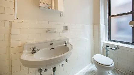 Rented by Garfield Realty 