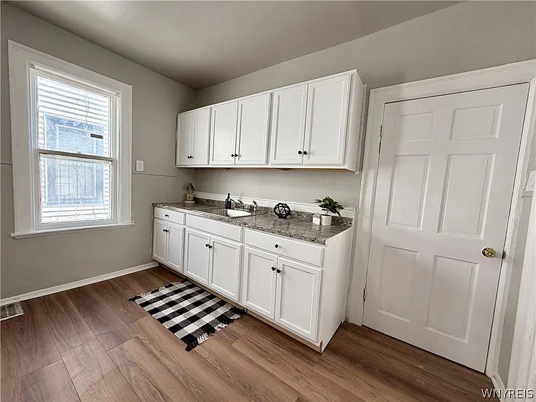 73 Inter Park Ave — Photo 6