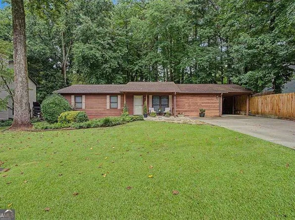 3095 Woodland Dr NW, Kennesaw, GA 30152