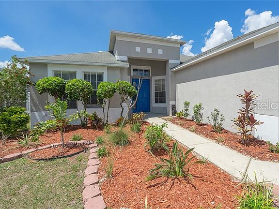 4th image of 9307 Laurel Ledge Dr