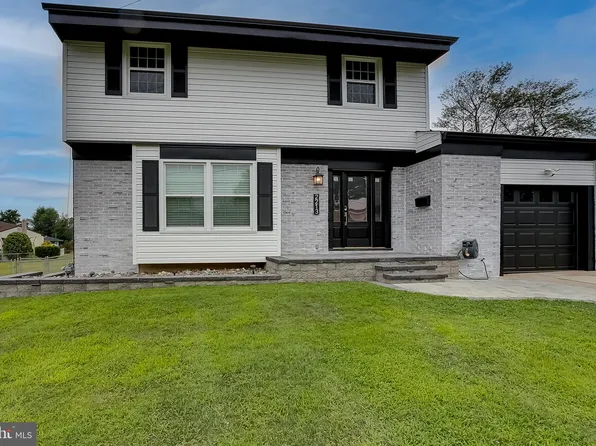 2213 Chestnut Hill Dr, Cinnaminson, NJ 08077