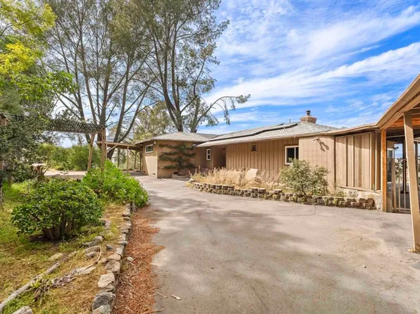 899 Van Horn Rd, El Cajon, CA 92019