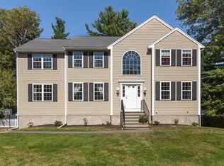 13 Cochrane Rd, Wilmington, MA 01887