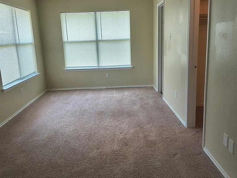 129 Jefferson Dr — Photo 23