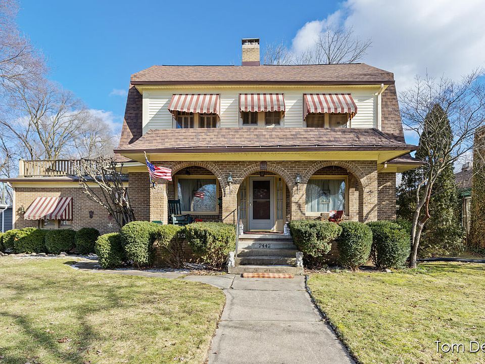 1st image of 2442 Foster Ave NE