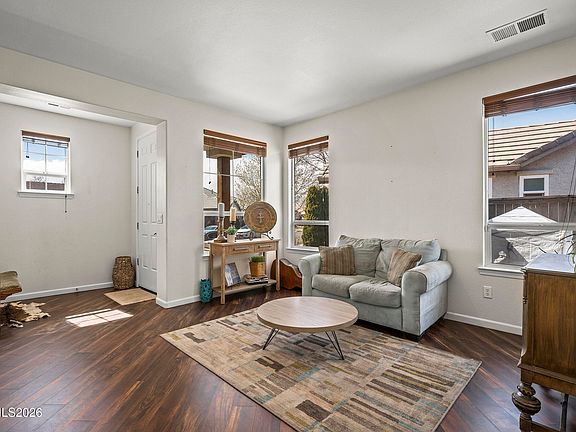 3rd image of 421 Alysheba Ct