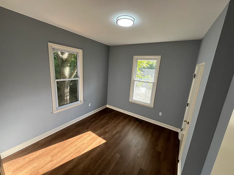 724 S Broad St — Photo 20