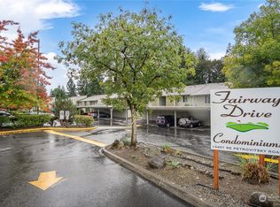 14401 SE Petrovitsky Rd APT E202, Renton, WA 98058